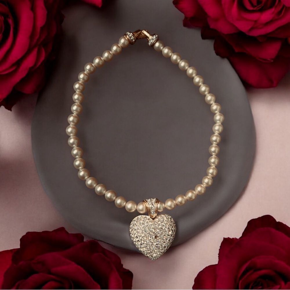 SIGNED SWAROVSKI HEART CRYSTAL PEARL NECKLACE ~ HEART PENDANT RETIRED